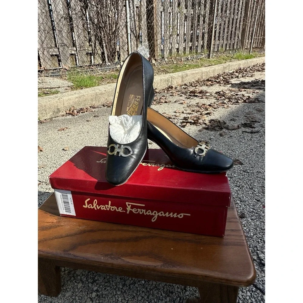 Salvatore Ferragamo Agata Black Leather Pumps 6cm Heel Womens 5.5 B
